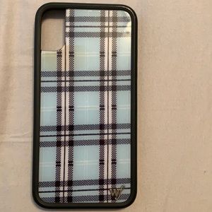 Blue Plaid Wildflower iPhone x/xs Case